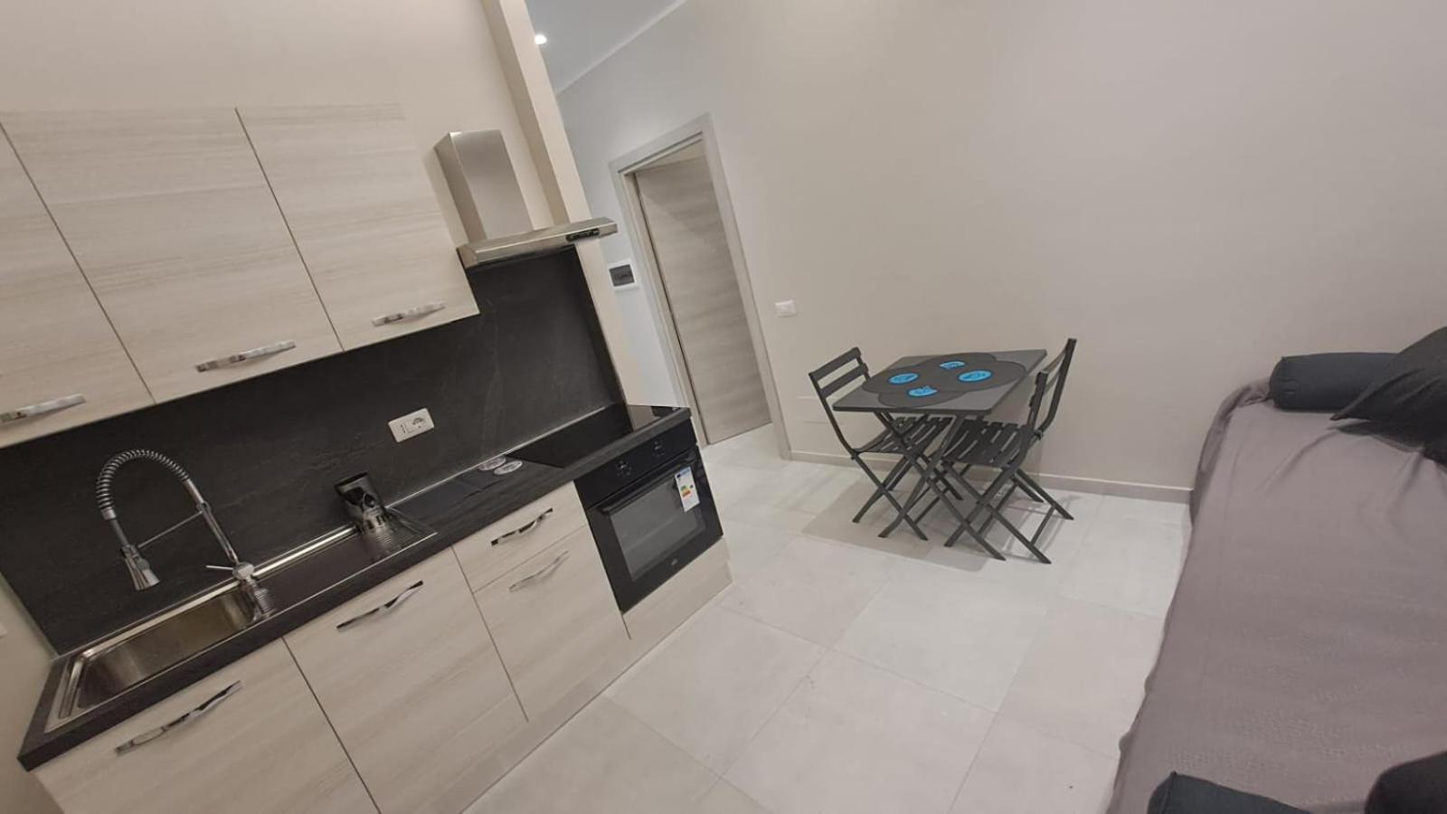 Holiday Space Roma Bagian luar foto